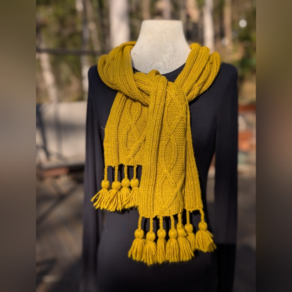 Harvest Yellow Cable Knit Scarf by Mossimo